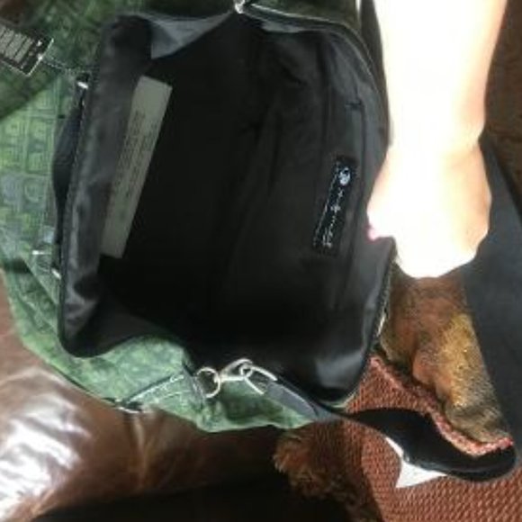 Auth. ANDY WARHOL "Mo Money" Duffel BRAND NEW - Picture 6 of 6